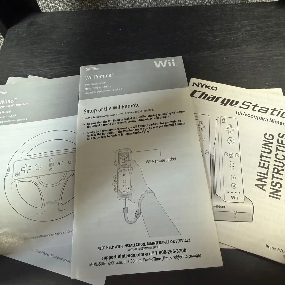 Nintendo Wii RVL-001 Console Bundle White Sports Accessories 7 Games Wii Wheel